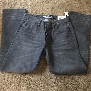 Men's Express Slim Fit Straight Leg Jeans 32 x 30
