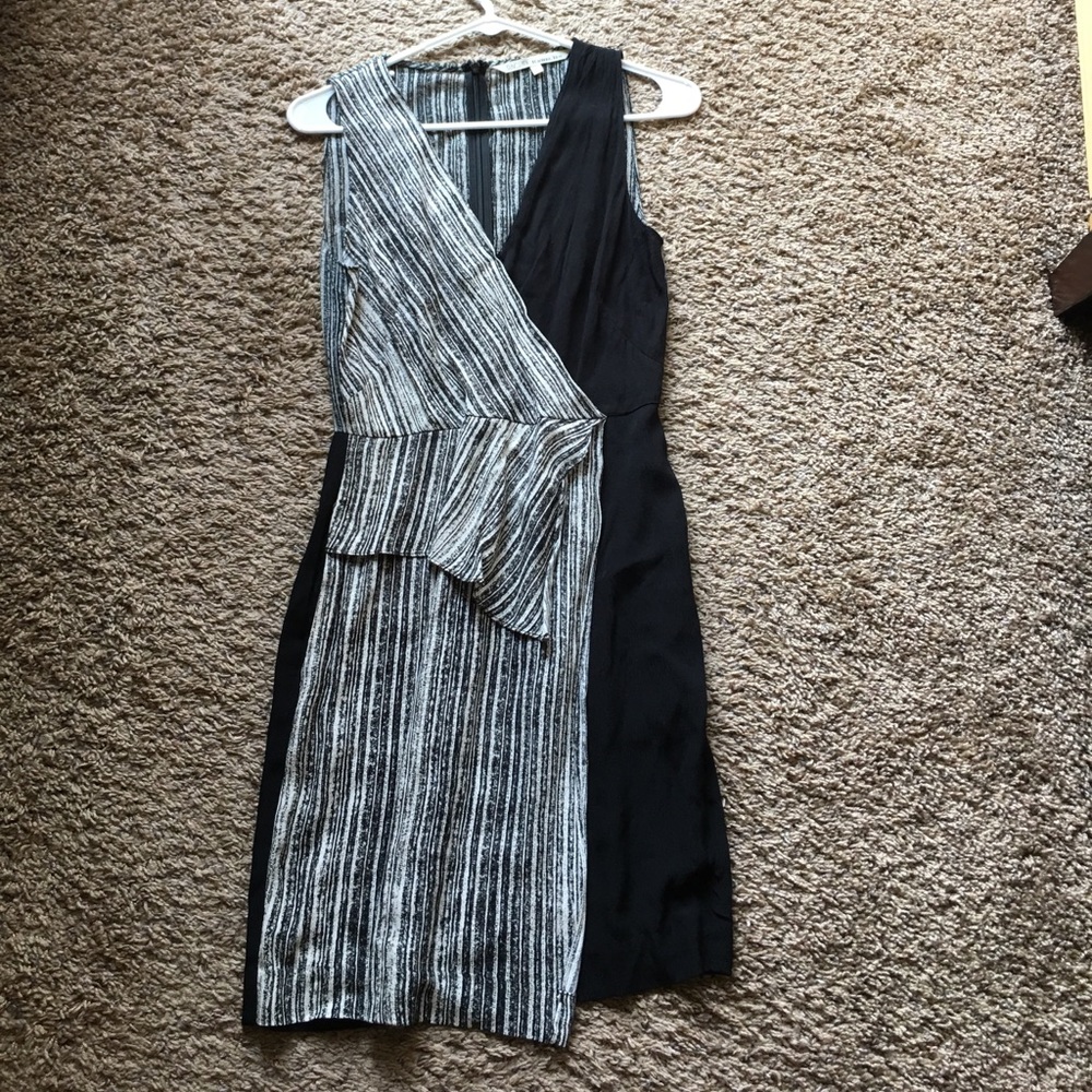 Rachel Roy size 0 black white gray dress