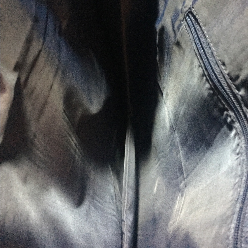Handbag - Picture 3 of 3