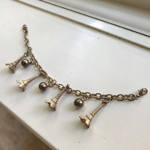 Eiffel towers bracelet