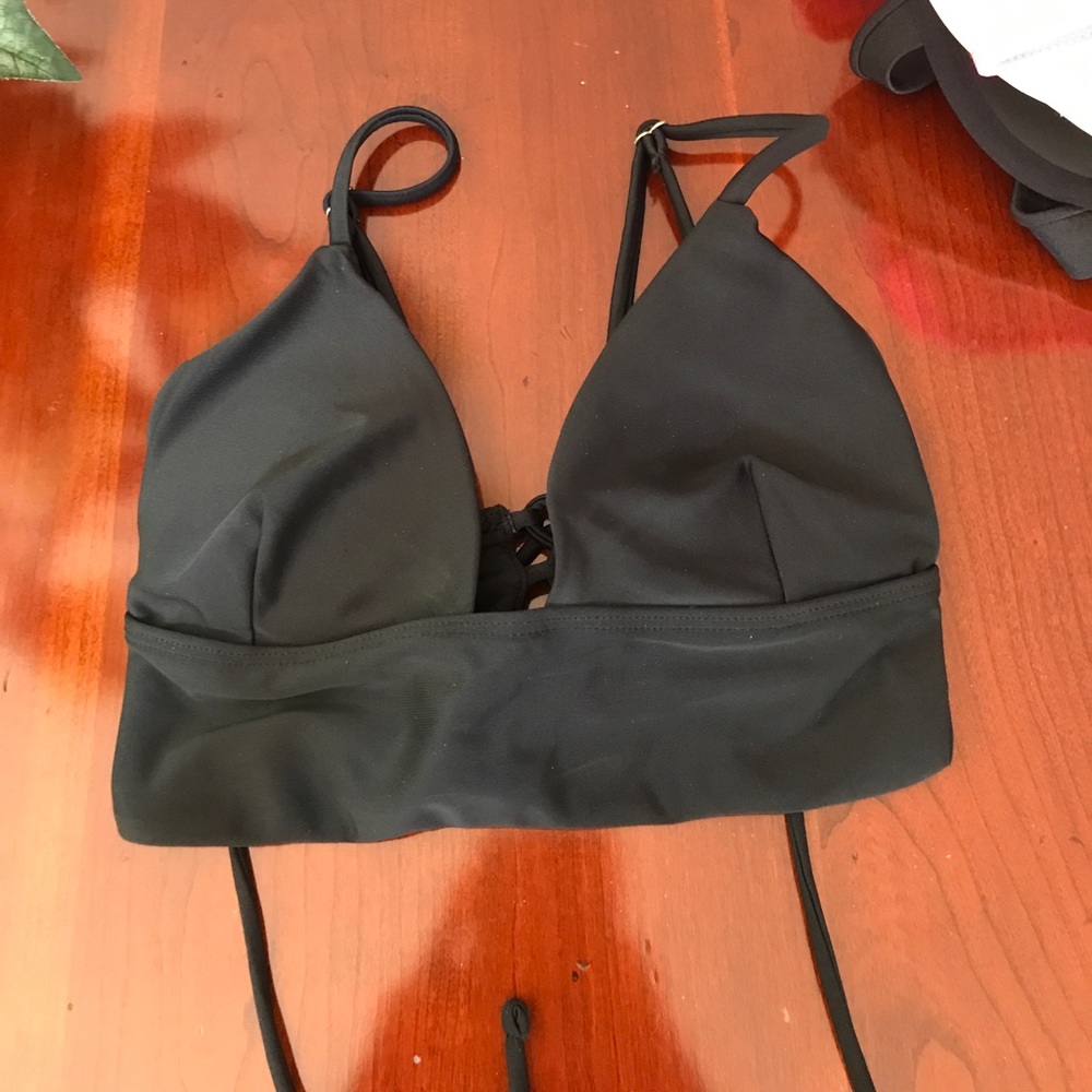 Black tie swim top.