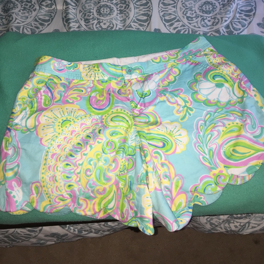 Lily Pulitzer Buttercup Shorts!