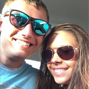 Meet your Posher, Haelie