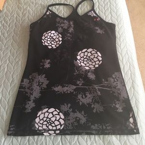 MOVINGSALE💓 Black Print Lulu Tank