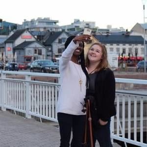 Meet your Posher, Maddie