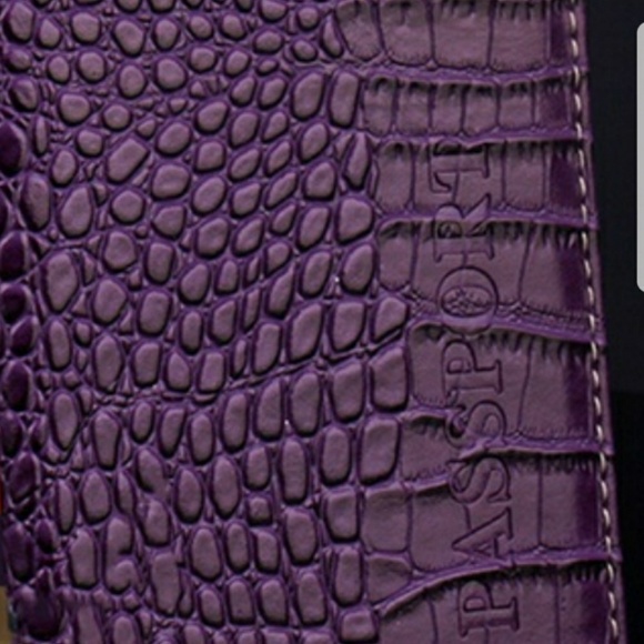 Passport Covers - Picture 1 of 2