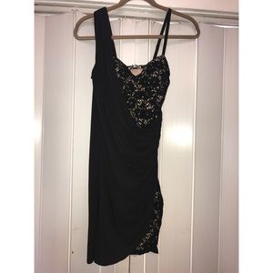 One shoulder party dress