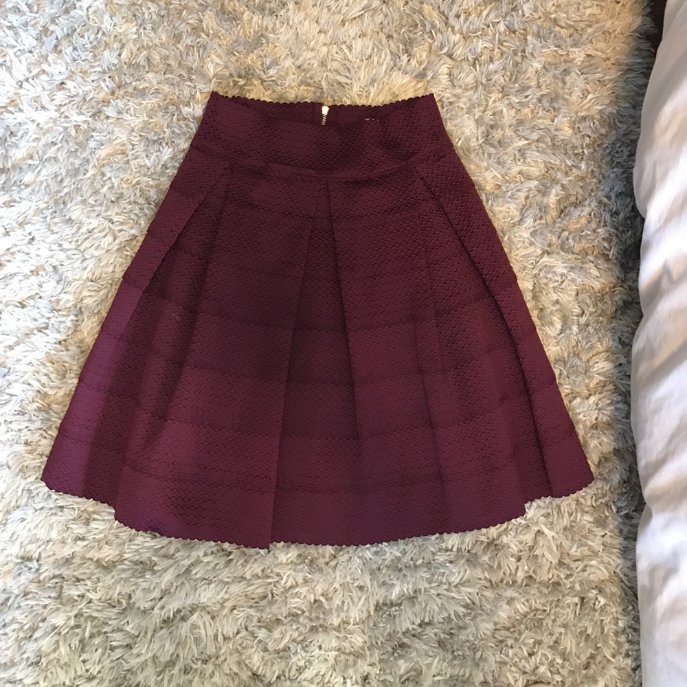 Charlotte Russe burgundy pleated skater skirt