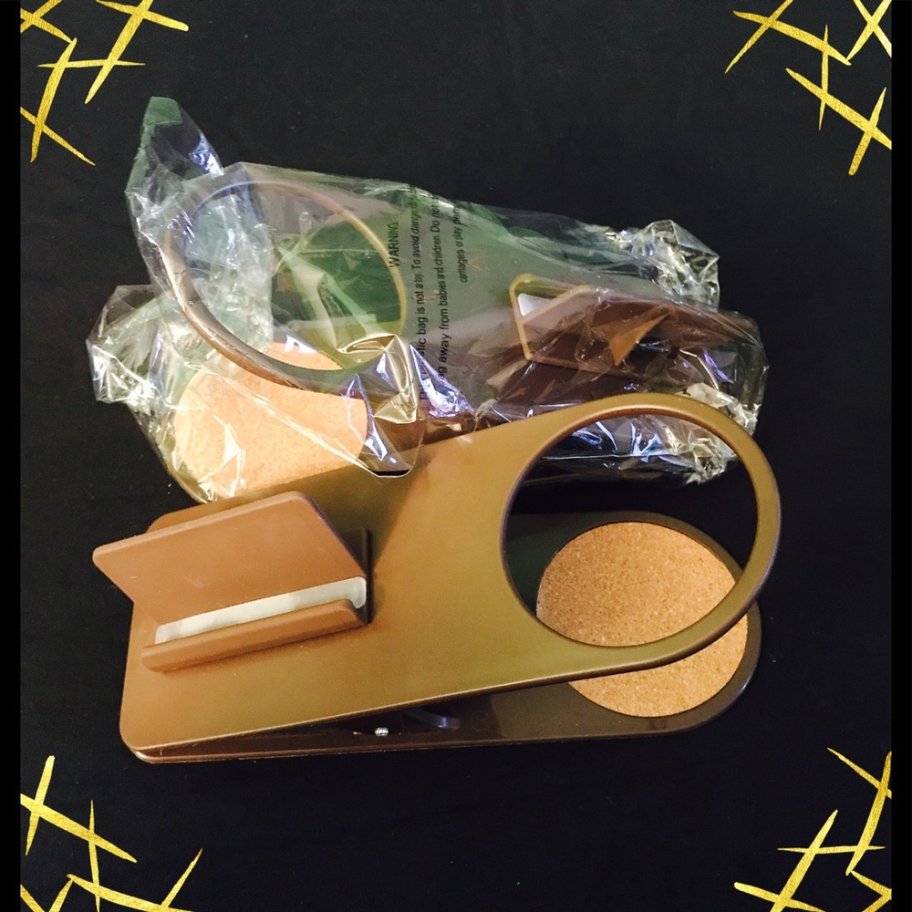 Set of 2 Handy Clip-On Drink & Cell Holders
