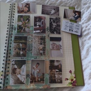 13 BTS Photocards