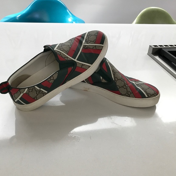 Gucci Other - Gucci dublin GG chevron canvas