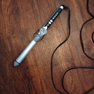 💇🏼RUSK 1 1/4 CURLING IRON 💁🏼