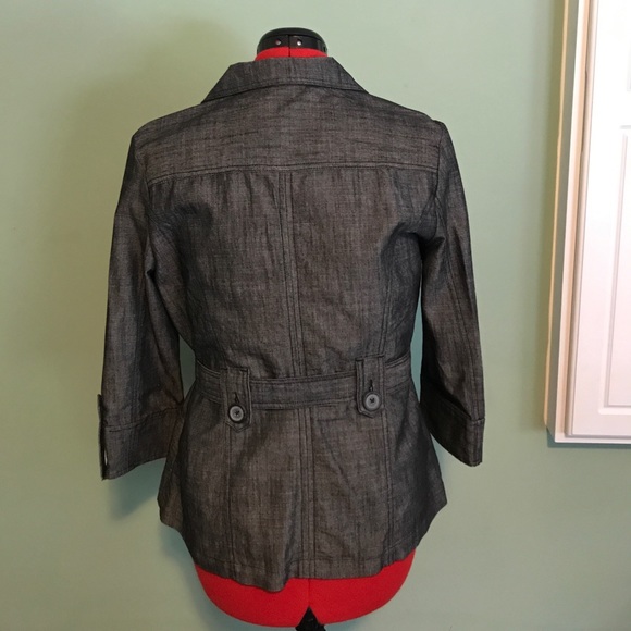 Grey Jacket - Picture 3 of 8