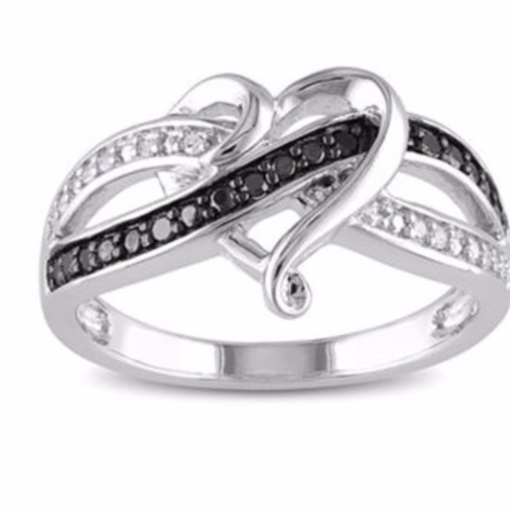 Woman's Ring