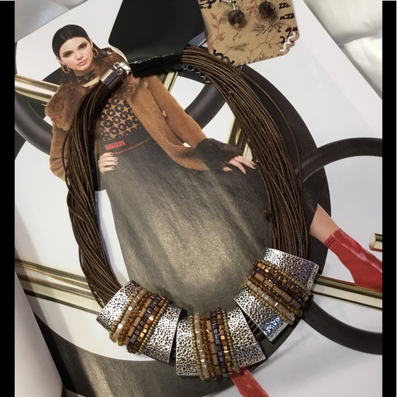 Boutique Jewelry - Brown Silver Pendant Necklace Set