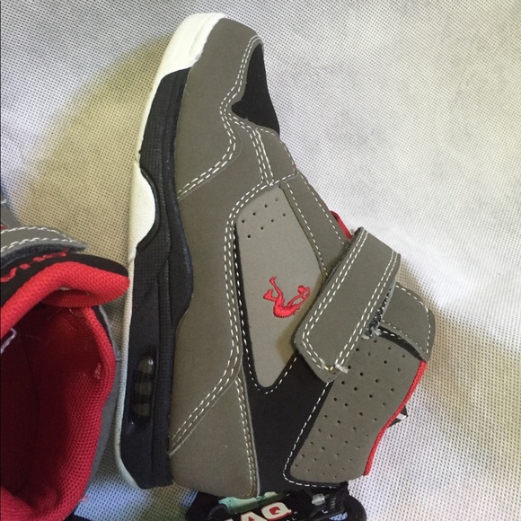 Toddler Boys Athletic Shoe Gray Black Shaq - Picture 7 of 8