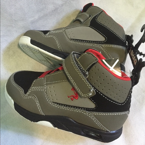 Toddler Boys Athletic Shoe Gray Black Shaq - Picture 6 of 8