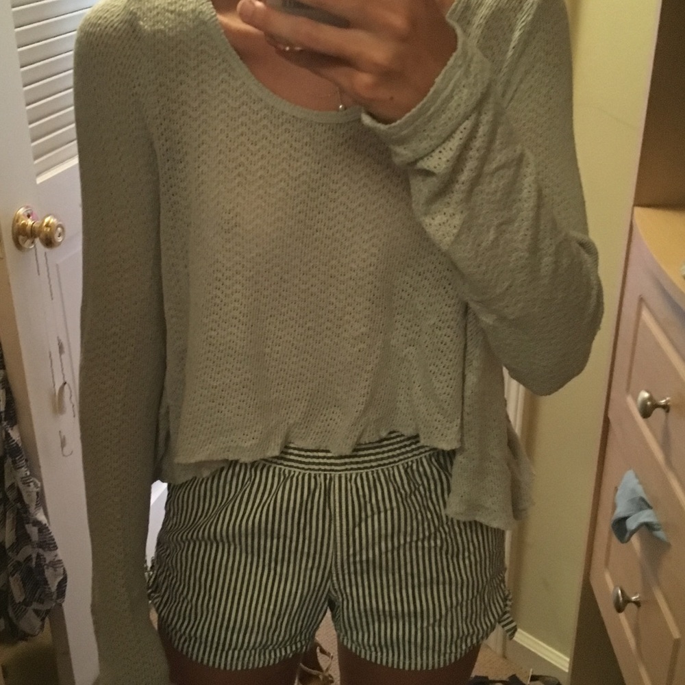 Crop sweater