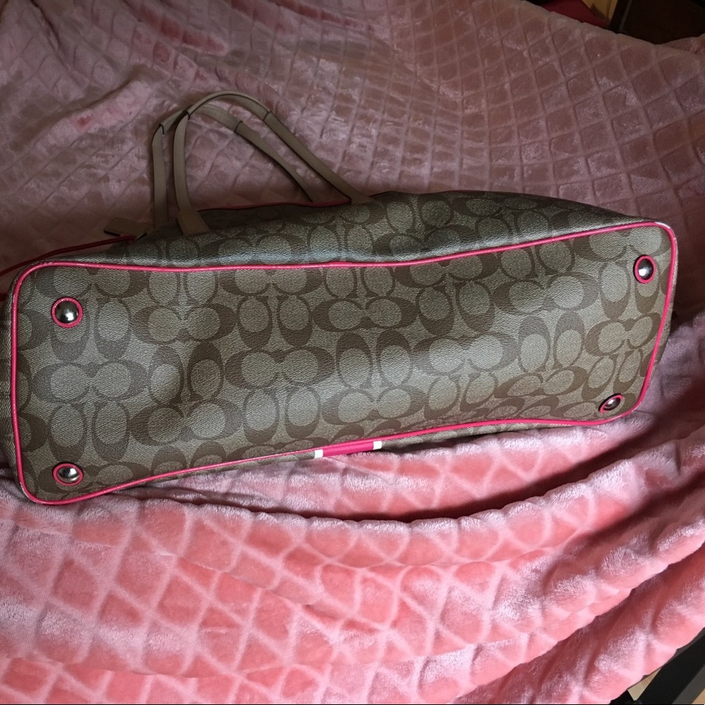 Authentic Large Coach pink/beige/white