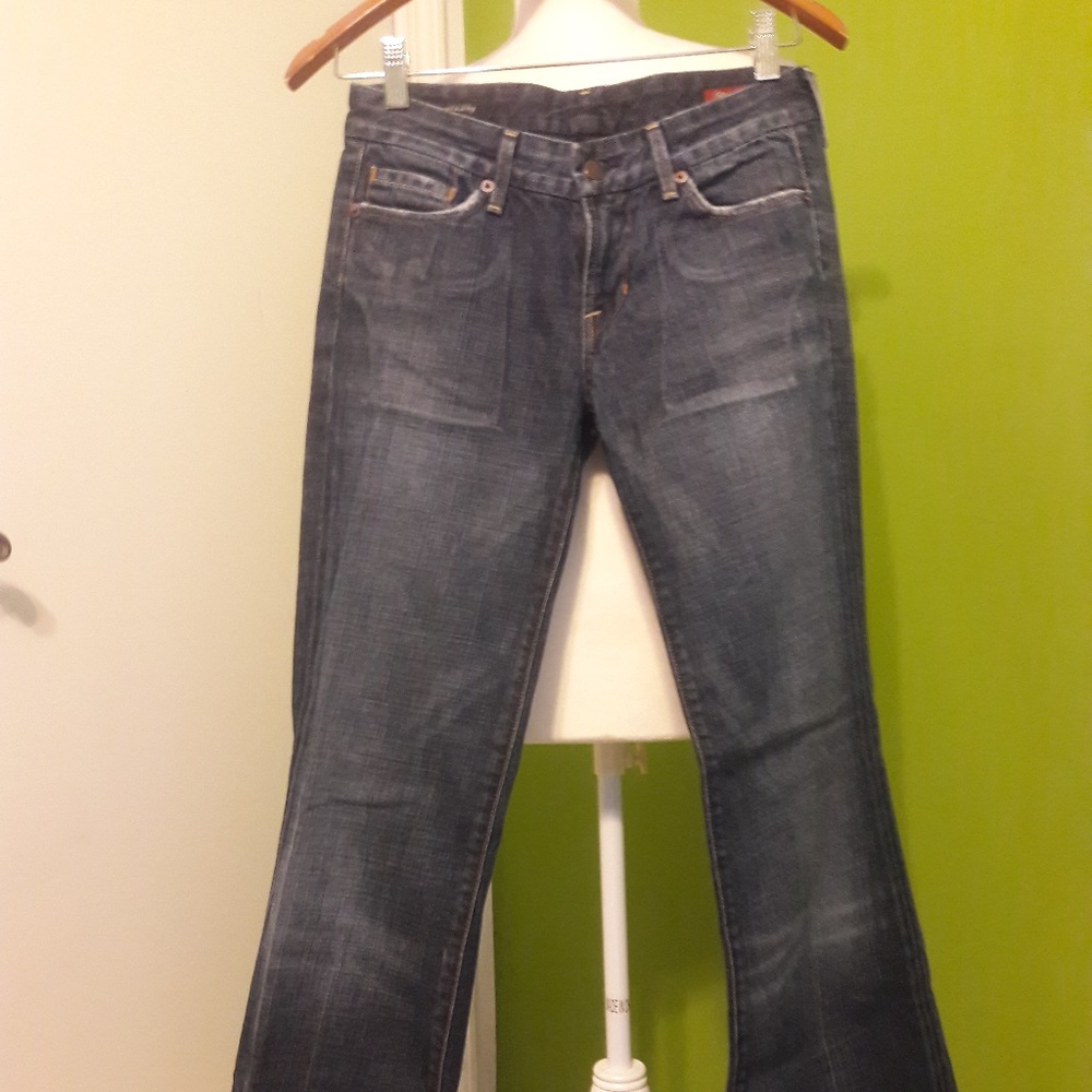 Vintage style wide leg/bell bottom style