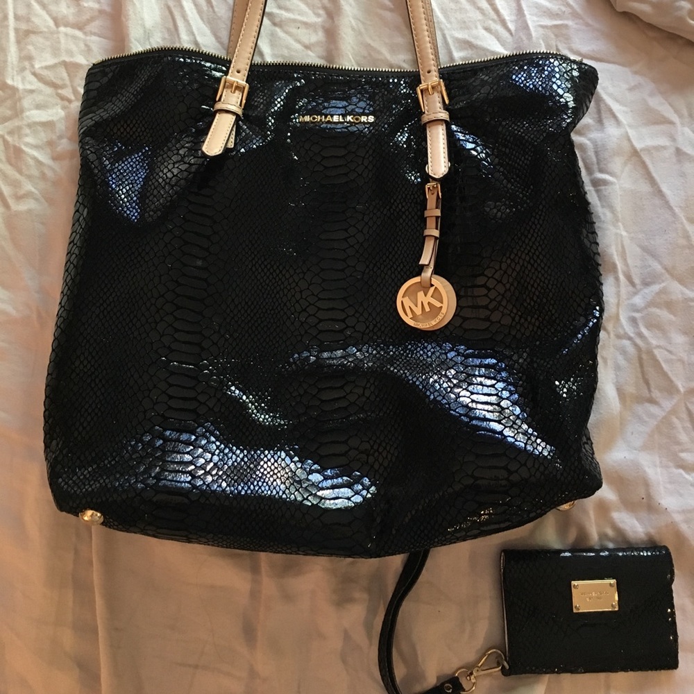 MIchael Kors Bag with Matching Wallet