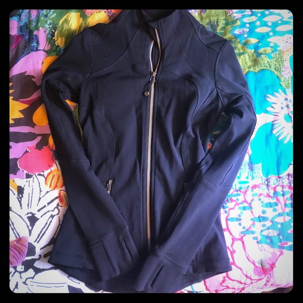 Lululemon Forme Jacket II Laser-Cut