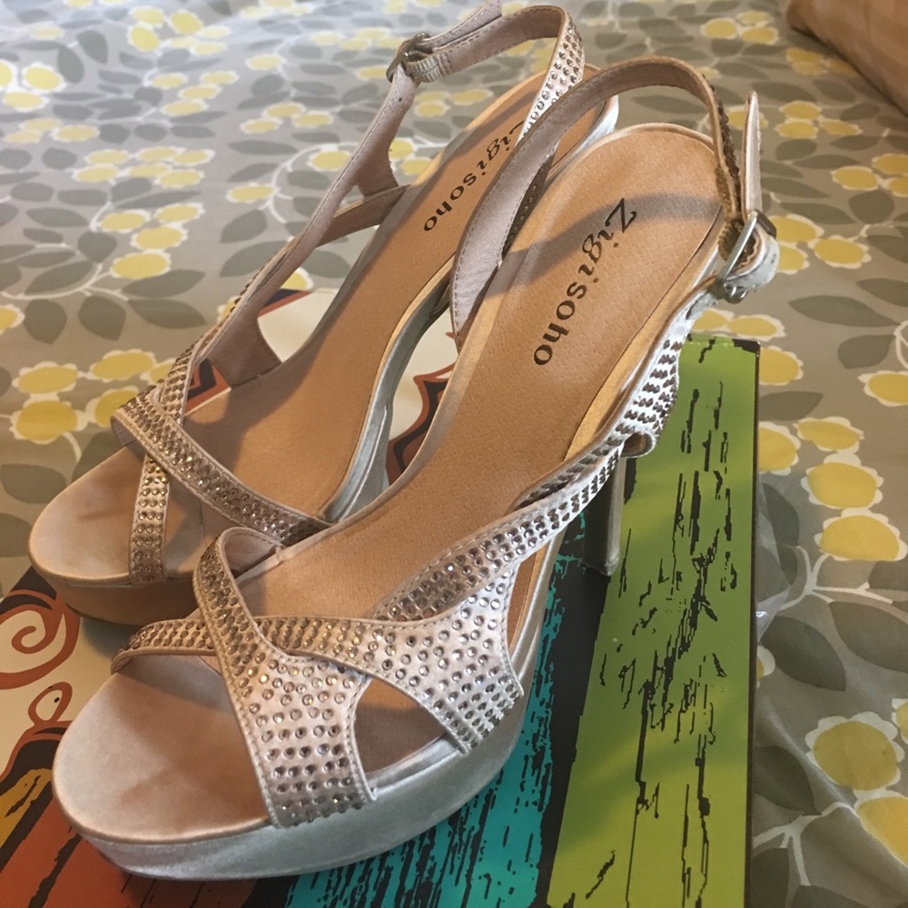 Size 7 Heel 4" Stiletto