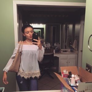 Meet your Posher, Alyssa