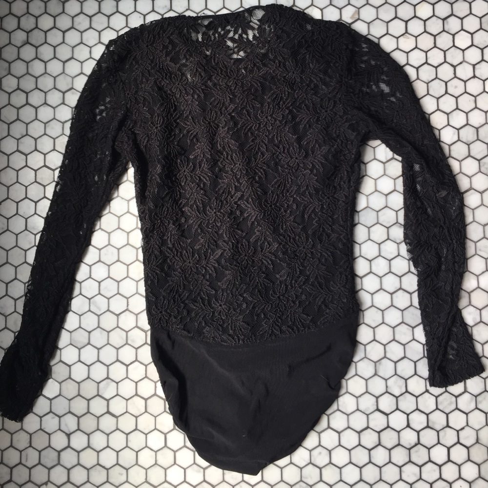 3️⃣ for 3️⃣0️⃣! 🖤90’s AT lace bodysuit🖤 - Picture 4 of 4