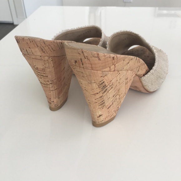 Stuart Weitzman Sandal - Picture 3 of 5