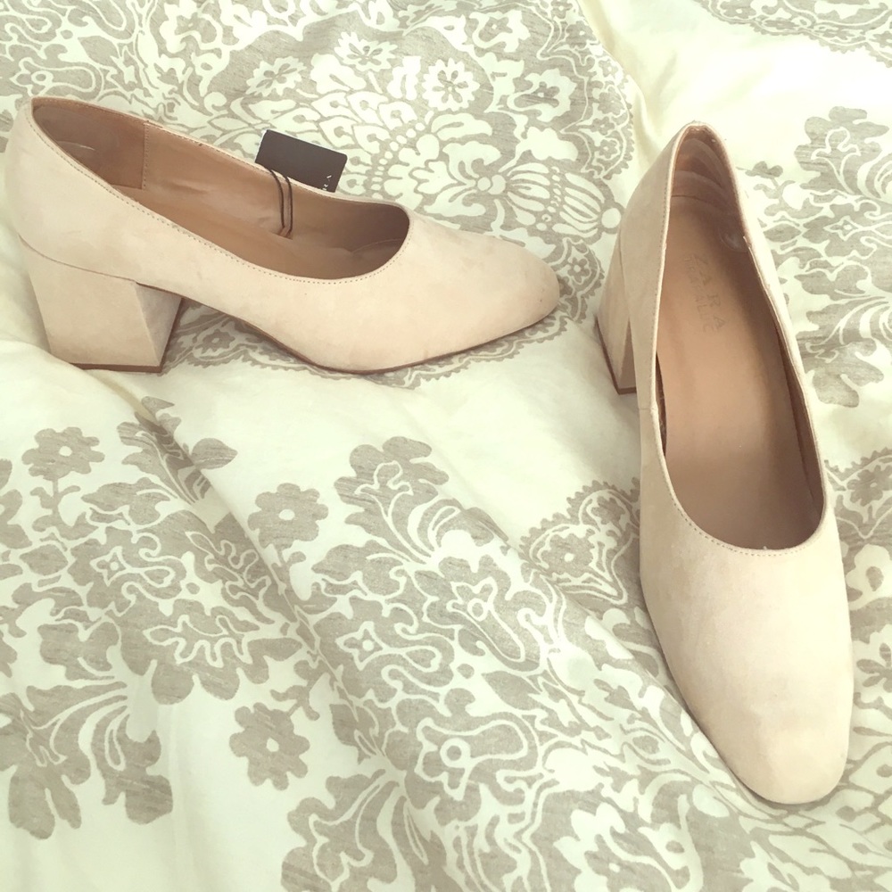 Never been worn nude heels