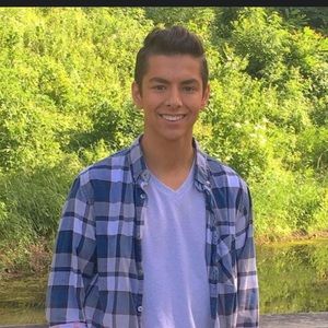 Meet your Posher, Nic