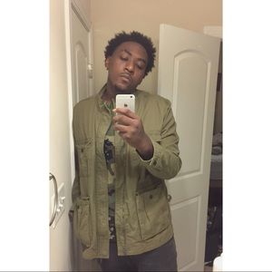 Meet your Posher, Jaylen