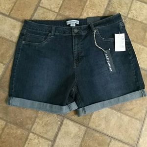 Artisan NY shorts