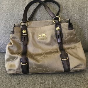 Coach Mia Signature Outline