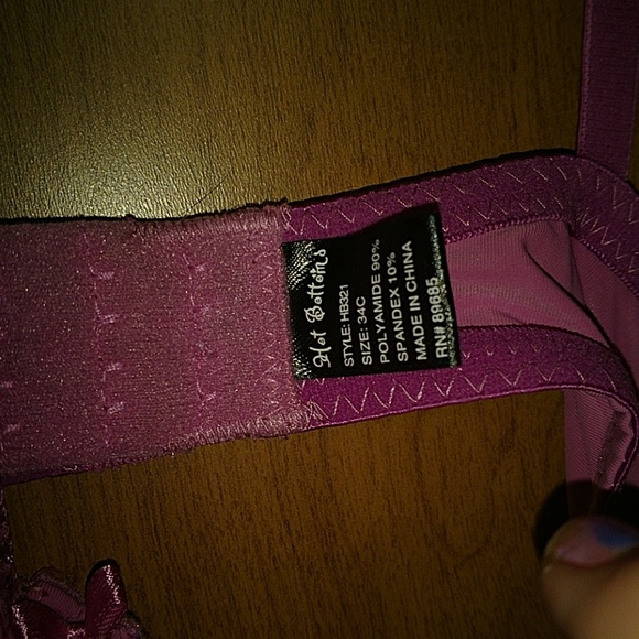 Hot bottoms pink 34C bra - Picture 3 of 3