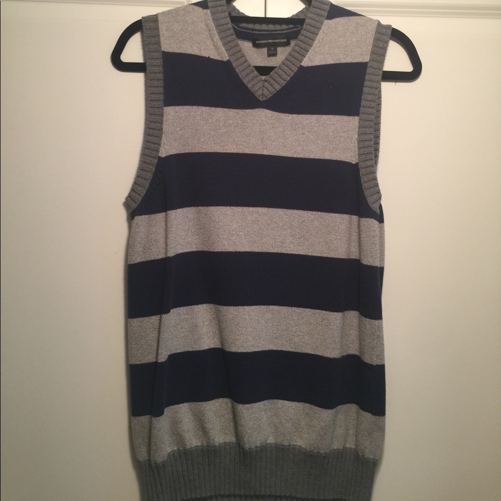 Express Sweater Vest (Small)