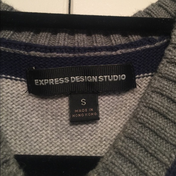 Express Sweater Vest (Small) - Picture 2 of 2