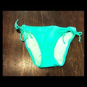 New Victoria's Secret mint green bikini bottoms