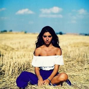 Meet your Posher, Lorena