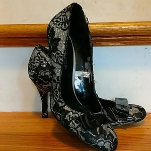 🌈 Holly Would for Target pumps sz 9