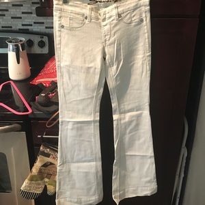 White seven jeans size 25