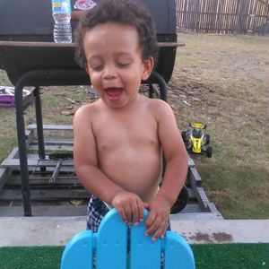 Meet your Posher, Devin