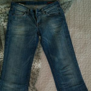 Women's  jeans