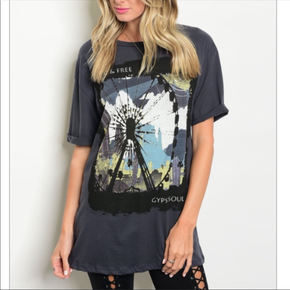 Wild & Free Carousel Graphic Tee!!! 🦄🎡
