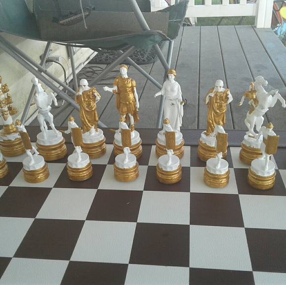 21" brown and white leatherette b/ ancient pieces - Picture 5 of 8