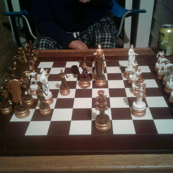 21" brown and white leatherette b/ ancient pieces - Picture 7 of 8