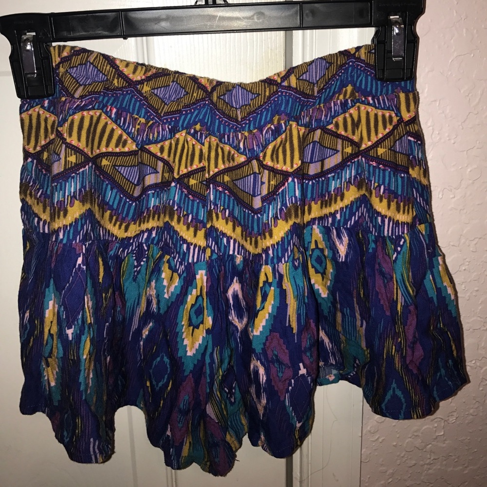 LF Millau Aztec Blue & Purple Shorts Size XS