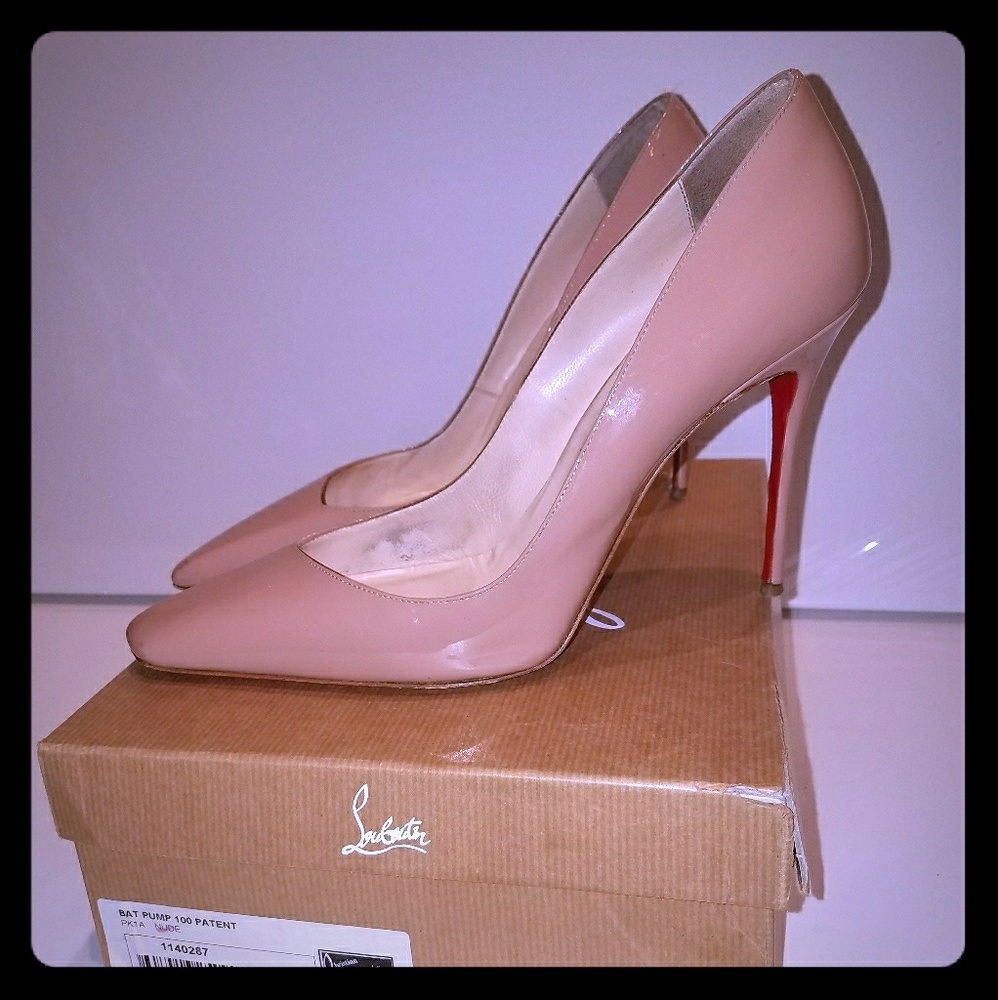 💸OFFERS?💸 Christian Louboutin Bat Pump 100mm