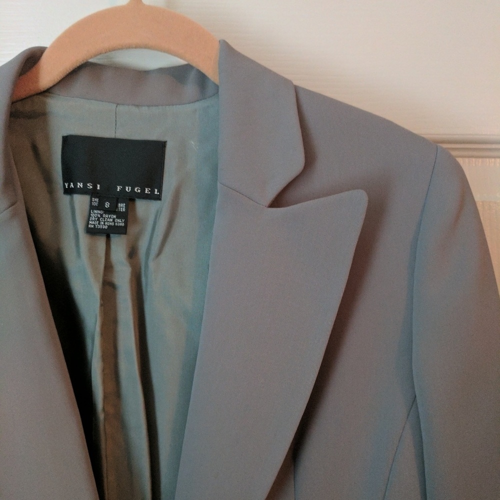 Yansi Fugel Grey Blazer Size 8 GUC